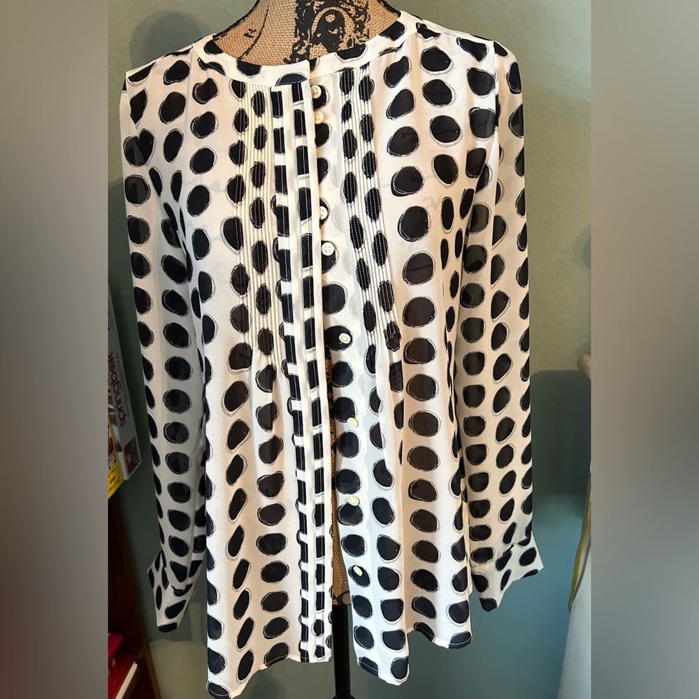 ✔️ Amazing Banana Republic Blouse Size Small